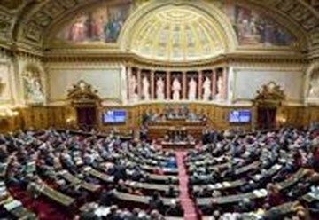 Des représentants des élèves du collège en visite au Sénat à Paris